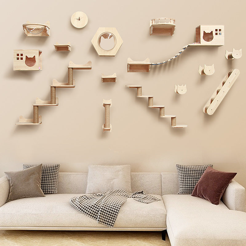 Katzen-Kletterwand aus Massivholz – modulares Wandregal-System